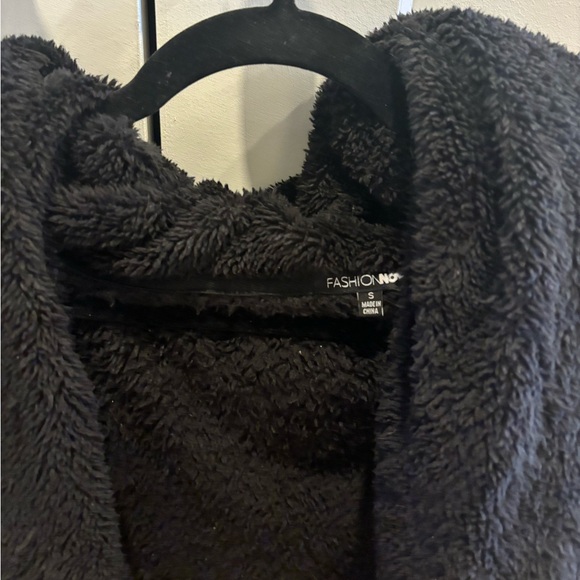 Fuzzy jacket - Picture 2 of 3